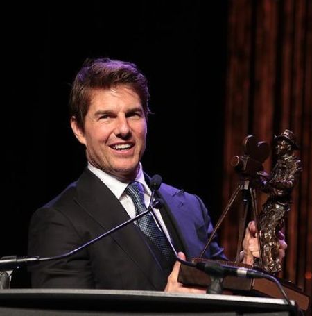 Tom Cruise in an award show.